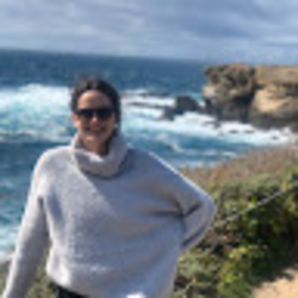 Meet your Posher, Olivia